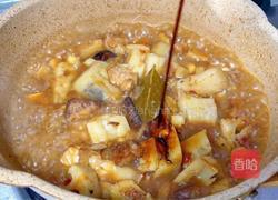 猪肉炖莲藕的做法图解12