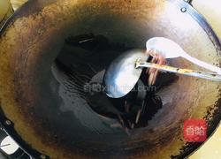 土豆丝炒酸菜的做法图解4