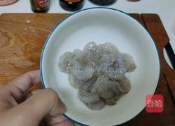 虾仁豆腐煲的做法图解2