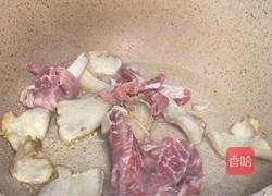 洋葱平菇炒肉的做法图解5