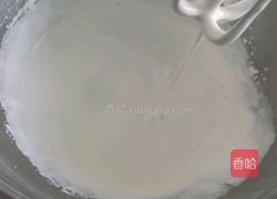 淋面咖啡中空戚风蛋糕的做法图解15