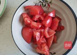 番茄金针菇豆腐汤的做法图解3