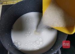 牛奶可可球的做法图解3