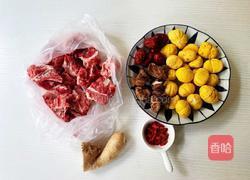 排骨板栗汤的做法图解1