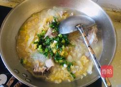 排骨炖酸菜的做法图解11