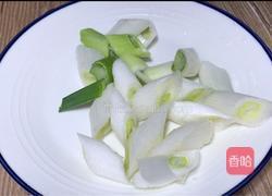 大葱青椒炒肉的做法图解2