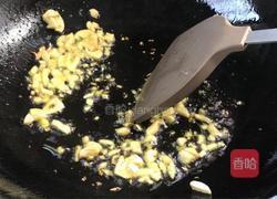 胡萝卜包菜炒鸡蛋的做法图解6