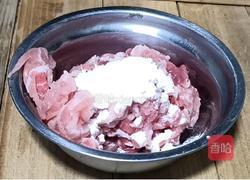 青椒肉丝的做法图解1