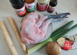 山药焖鸡的做法图解1