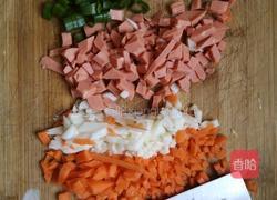 五色蛋炒饭『懒人必备』的做法图解1