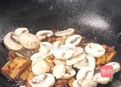 口蘑豆腐炖白菜的做法图解9