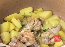 土豆烧鸡腿的做法图解8