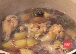 土豆烧鸡腿的做法图解10