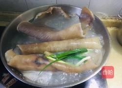 节日凉拌菜——原汁皮冻的做法图解2