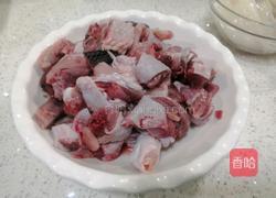 墨鱼莲子煲鸡汤的做法图解4