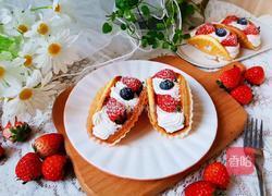 草莓抱抱卷的做法图解14