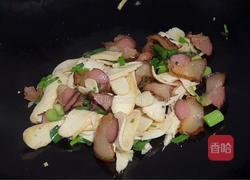 豆干炒腊肉的做法图解8