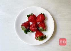 草莓可颂的做法图解4