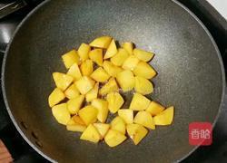 五花肉蒸土豆的做法图解8