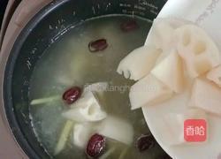 牛骨莲藕汤的做法图解11