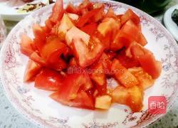 西红柿炒鸡蛋的做法图解1