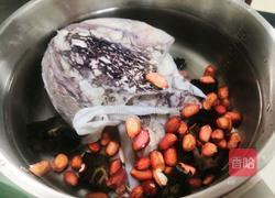 滋阴补血墨鱼汤的做法图解4