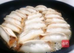 煎饺的做法图解9