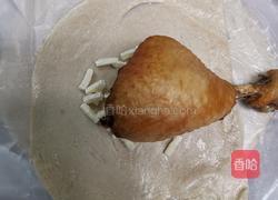 手抓饼鸡腿包的做法图解3