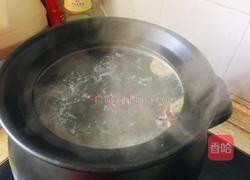 玉米胡萝卜大骨汤的做法图解5