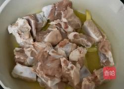 糖醋排骨简单版的做法图解3