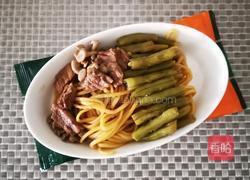 红烧牛肉豆角焖面的做法图解6