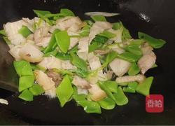 五花肉炒扁豆的做法图解7