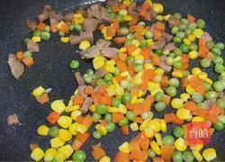 柿柿如意番茄饭的做法图解3