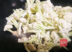 菜花炒肉的做法图解7