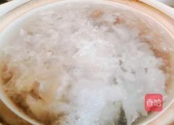 年夜饭甜品水果银耳羹的做法图解5