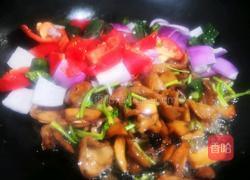 杏鲍菇炒肥肠的做法图解10