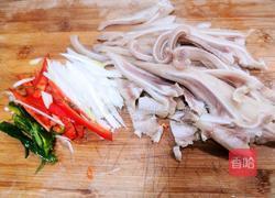 凉拌猪耳朵的做法图解2