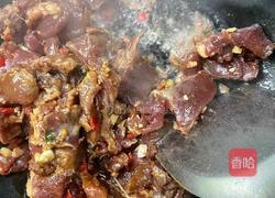 辣椒炒肉解馋下饭菜的做法图解6