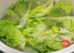 牛肉丸生菜汤的做法图解5