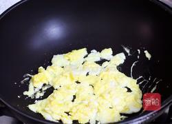 腊肠鸡蛋炒饭的做法图解6