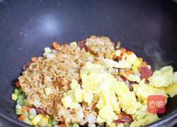 腊肠鸡蛋炒饭的做法图解10