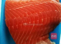 青柠香煎三文鱼的做法图解1