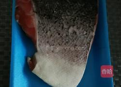 青柠香煎三文鱼的做法图解2