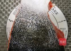 青柠香煎三文鱼的做法图解6