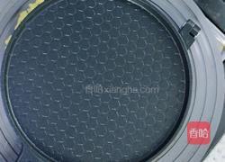 零基础自制宝宝脆脆煎饼(新春快乐)的做法图解10