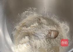 胡萝卜包菜包的做法图解1