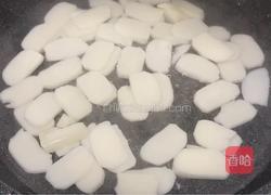 火腿炒年糕的做法图解1