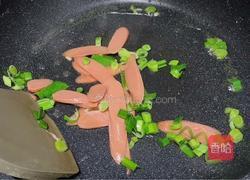 火腿炒年糕的做法图解3