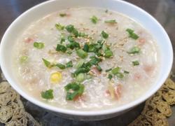 胡萝卜玉米豌豆肉沫粥