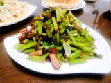 芹菜炒肉的做法[图]